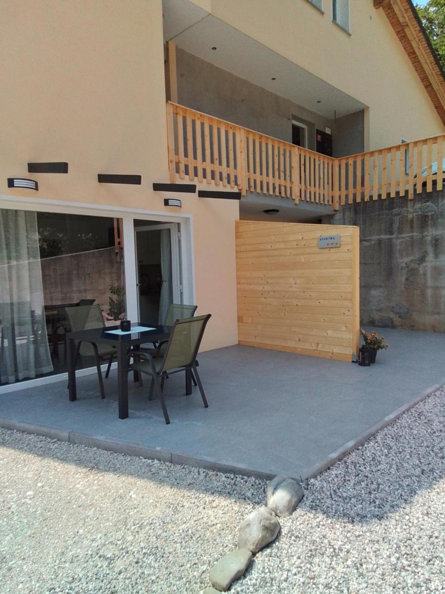 Hisa Za Gradom Apartment Kobarid Luaran gambar